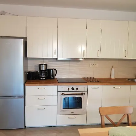 Apartment Monadin 3 *