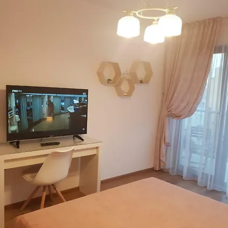 Monadin 3 * Brasov